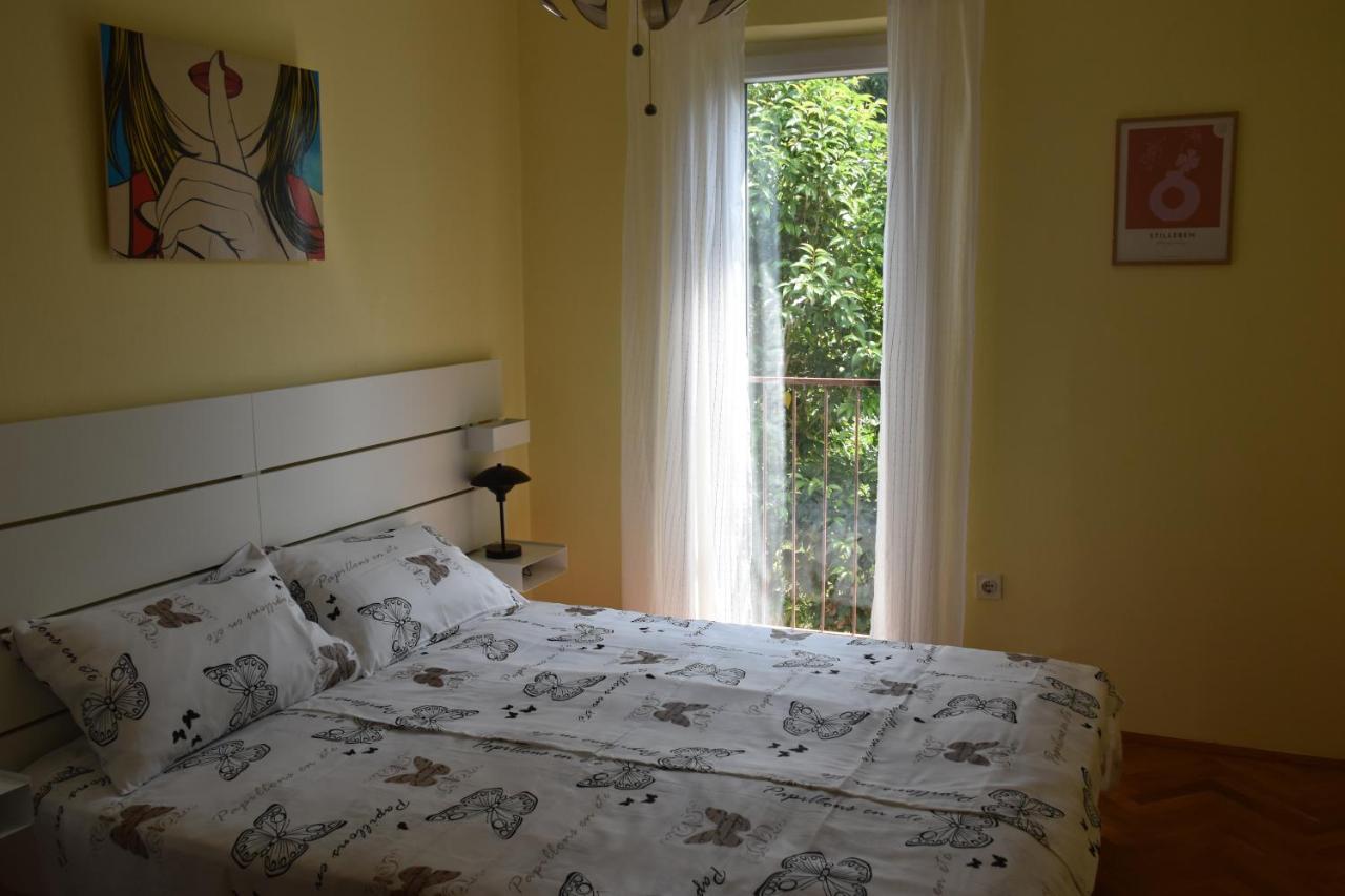 Appartement Apartman Tina à Poreč Extérieur photo