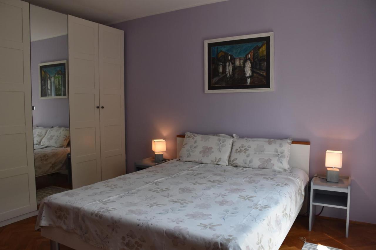 Appartement Apartman Tina à Poreč Extérieur photo