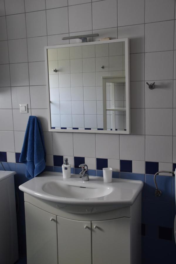 Appartement Apartman Tina à Poreč Extérieur photo