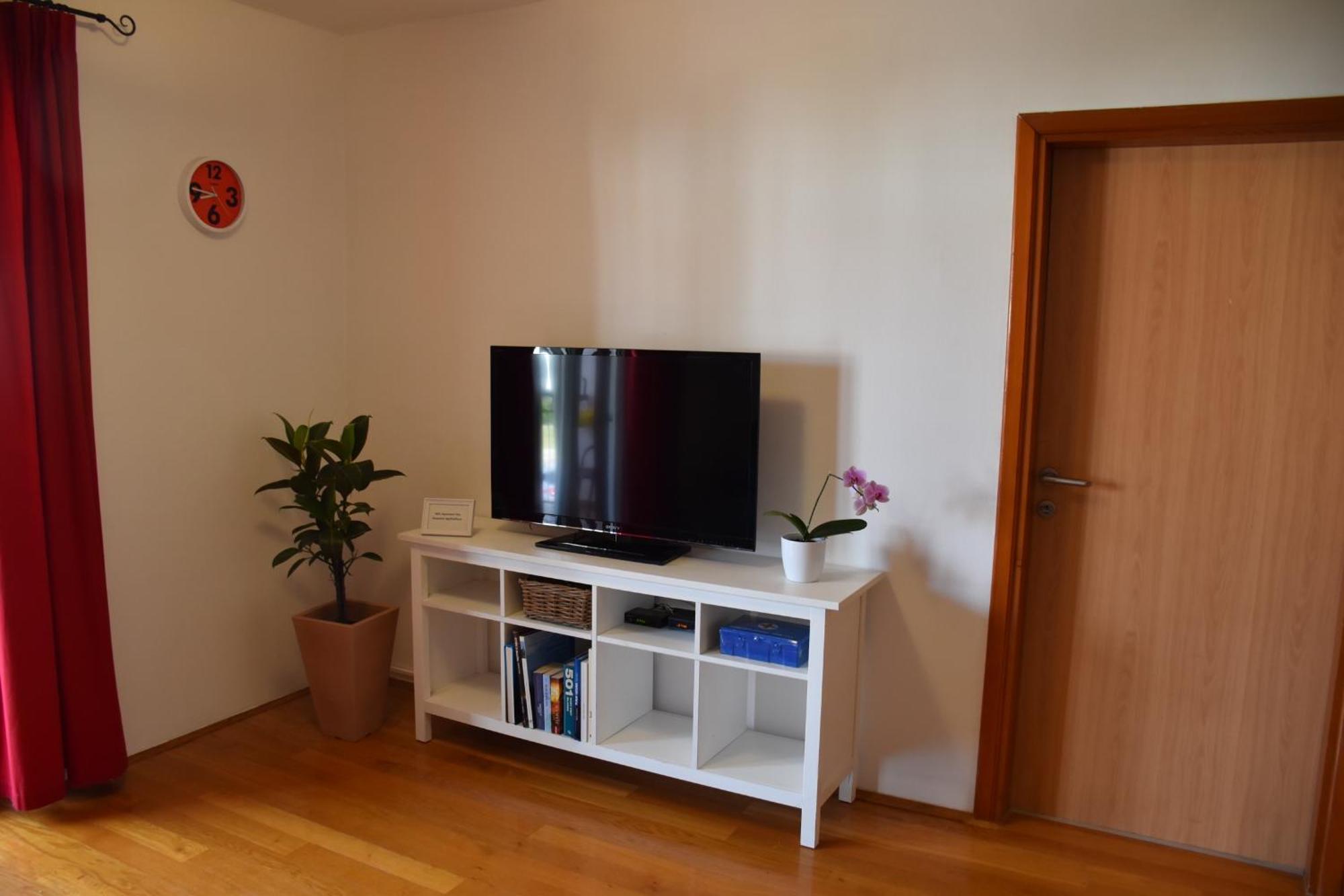 Appartement Apartman Tina à Poreč Extérieur photo